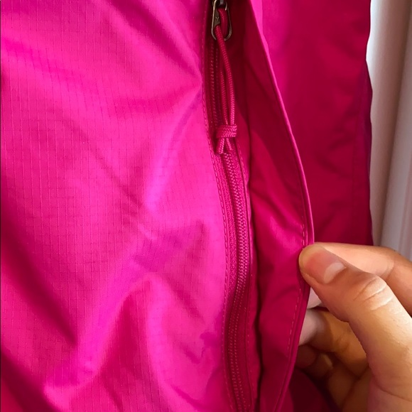 The North Face Resolve Shell Jacket - Picture 7 of 12
